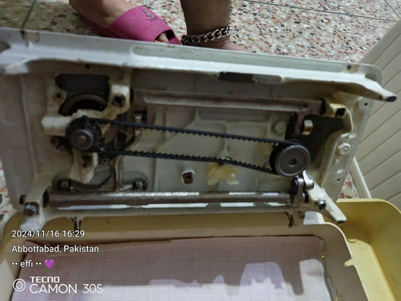 singer sewing machine original 3