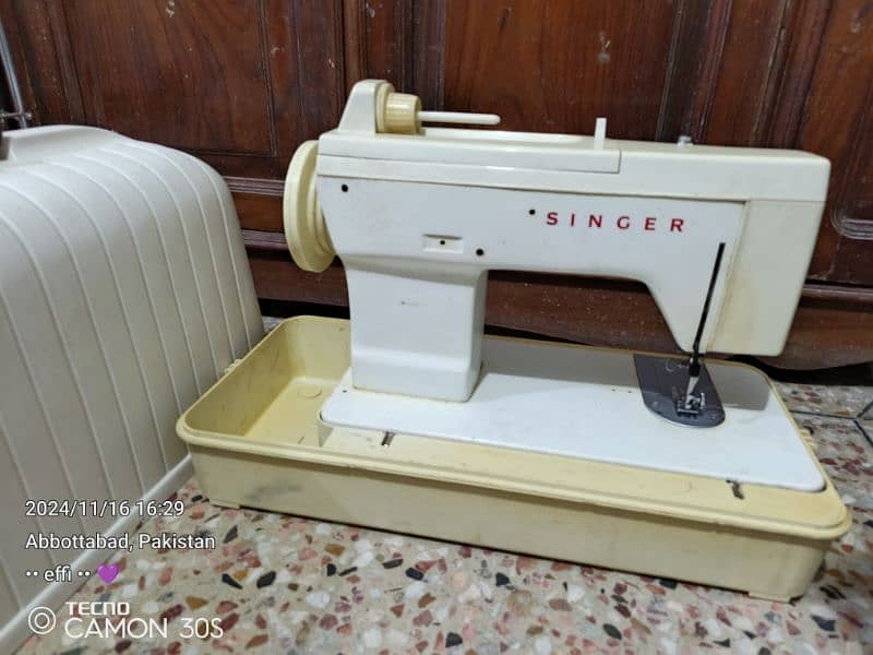 singer sewing machine original 4