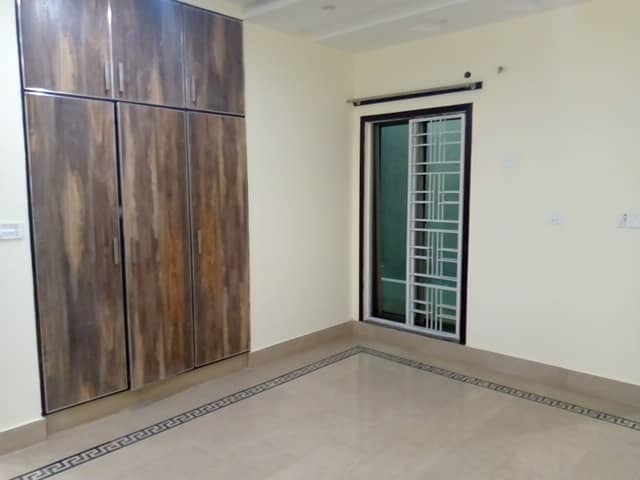 5 MARLA BRAND NEW HOUSE FOR RENT IN JOHAR TOWN 4