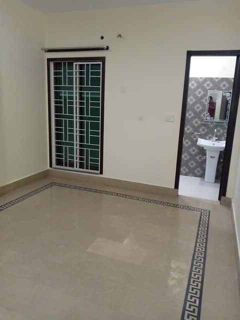 5 MARLA BRAND NEW HOUSE FOR RENT IN JOHAR TOWN 13