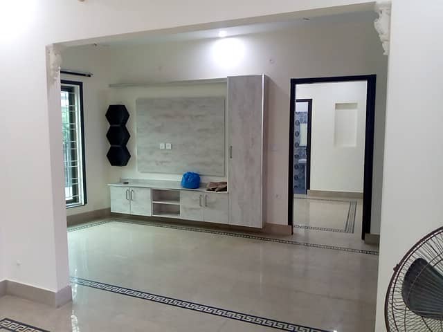 5 MARLA BRAND NEW HOUSE FOR RENT IN JOHAR TOWN 19