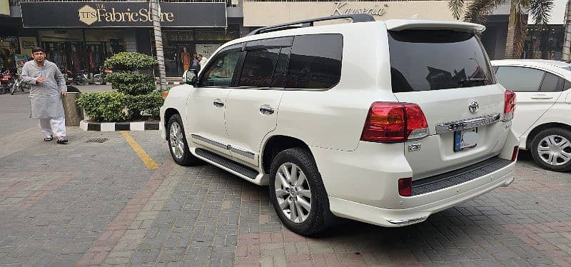 Toyota Land Cruiser ZX 2012 3