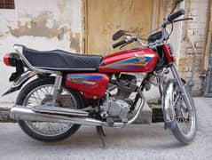 Honda 125 model 2004 genuine best condition