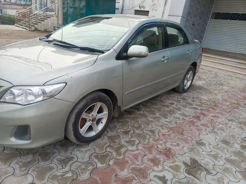 Toyota Corolla GLI 2011 4