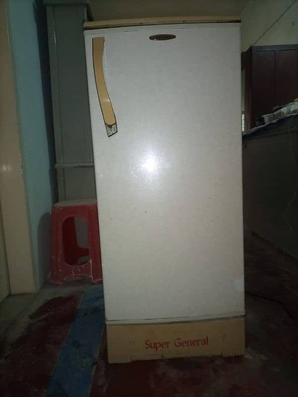 super general (Dubai) fridge for sale 4