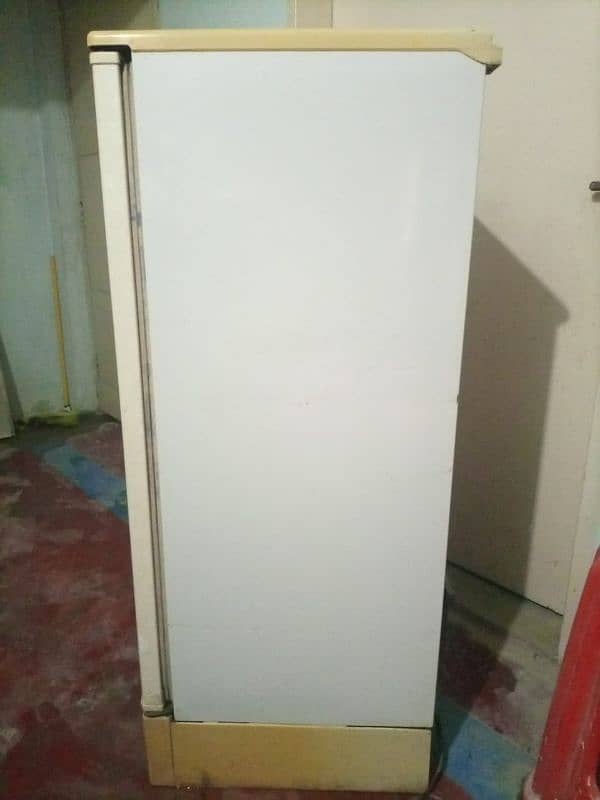 super general (Dubai) fridge for sale 6