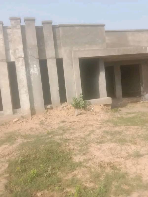 5 Marla Single Story Gray Structure House For Sale In R-Block Khayaban e Amin Society Lhr. 0