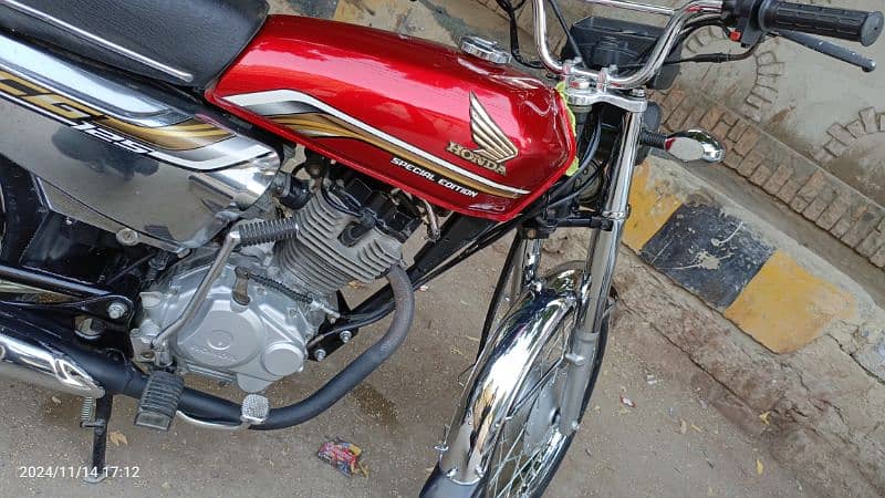 Honda special edition Karachi number 5