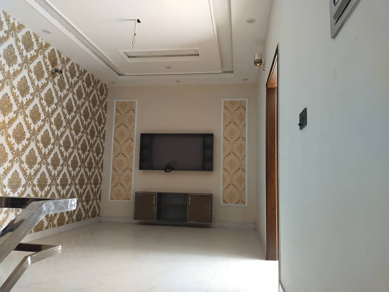 5 Marla Brand New House For Sale In L-Block Khayaban e Amin Society Lhr. 9