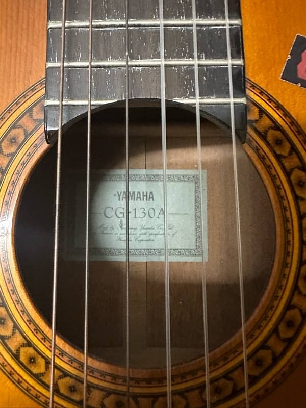 GUITAR YAMAHA CG 130A JAPAN 2