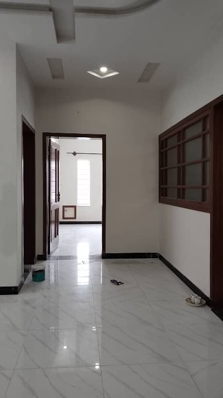 1 kanal upper portion for Rent visit Anytime 3 bedroom Attach bathroom 1 kitchen 1DRAWING room 1 sarvan quarter contact 03345370600 8