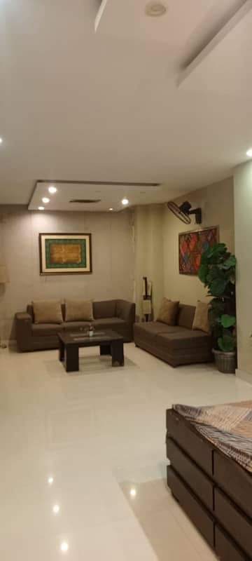 1 BED FURNISHED APARTMENT IS AVAILABLE FOR RENT IN SECTOR B BAHRIA TOWN LAHORE 0