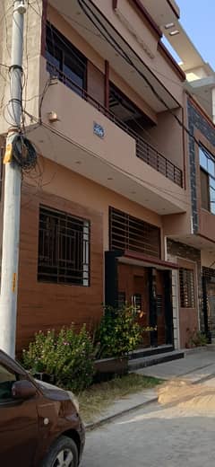 Beautiful Banglow available for Rent in Scheme 33 Shahnawaz Society