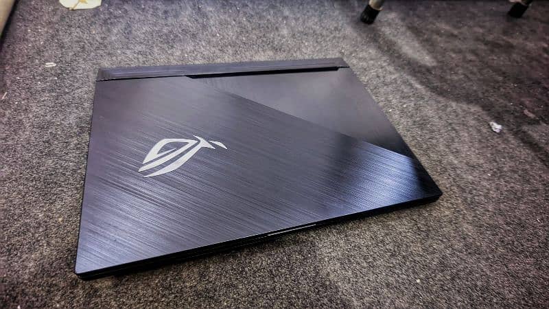 Asus ROG STRIX G531 16gb/512gb i7 9750H 0