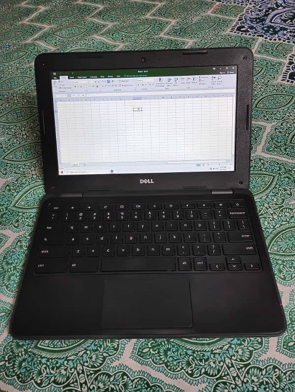 Dell Computer Laptop 2