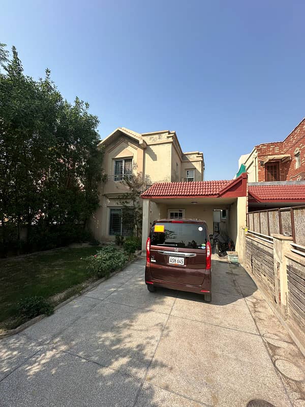 10 Marla Model House Available For Rent in M-7 Block A Lake City Lahore Wood Work Will Happen 8