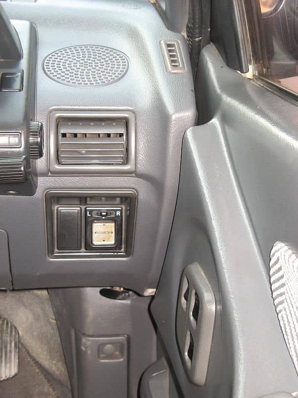 Daihatsu Charade 1988 Full Automatic ISL NOM Auto Transmission Sunroof 15