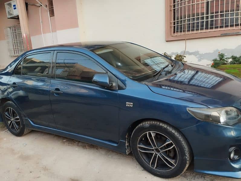 Toyota Corolla GLI 2012 7