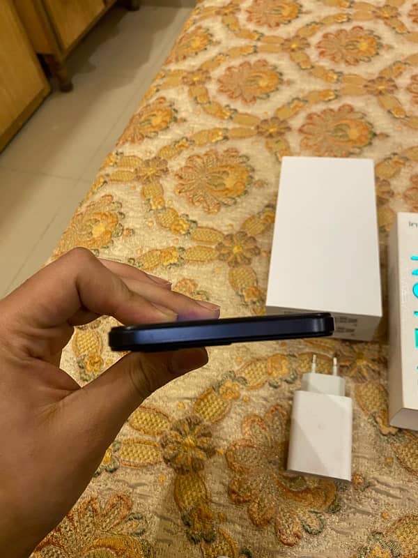 Infinix Note 12 G96 8/128 with box and original charger 5