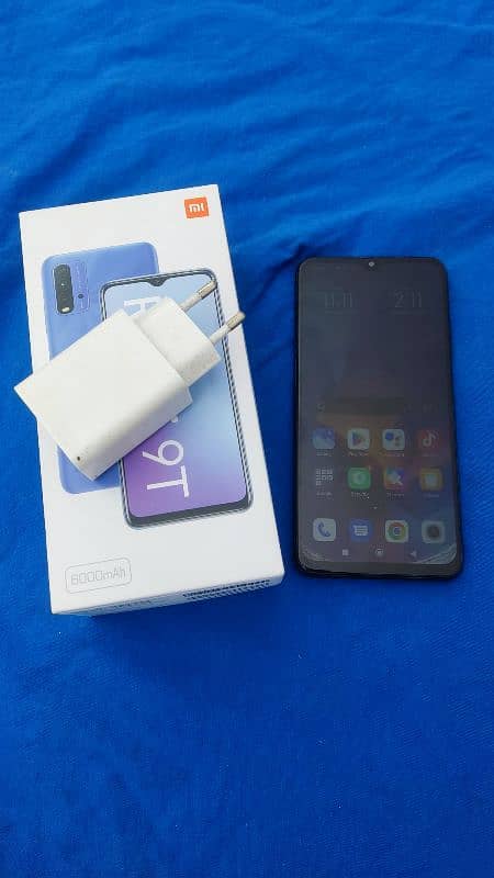 Xiaomi Redmi 9T (4GB & 128GB) 4