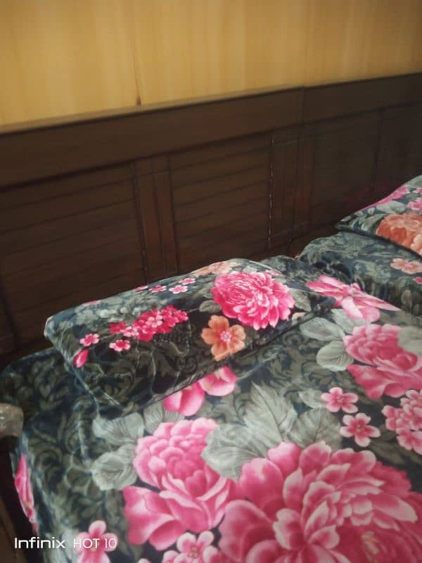 wooden bed sale 2