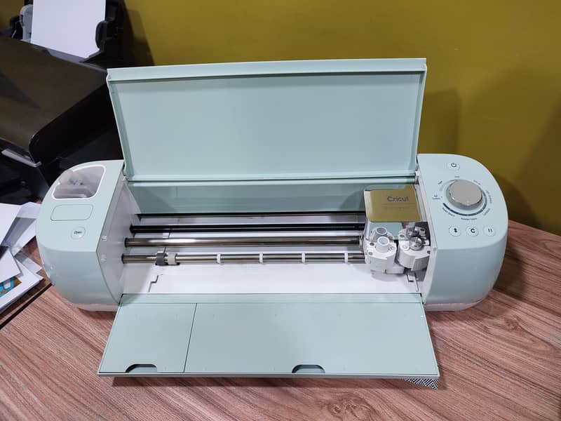 Imported Cricut Machine – Needs Minor Repair 2