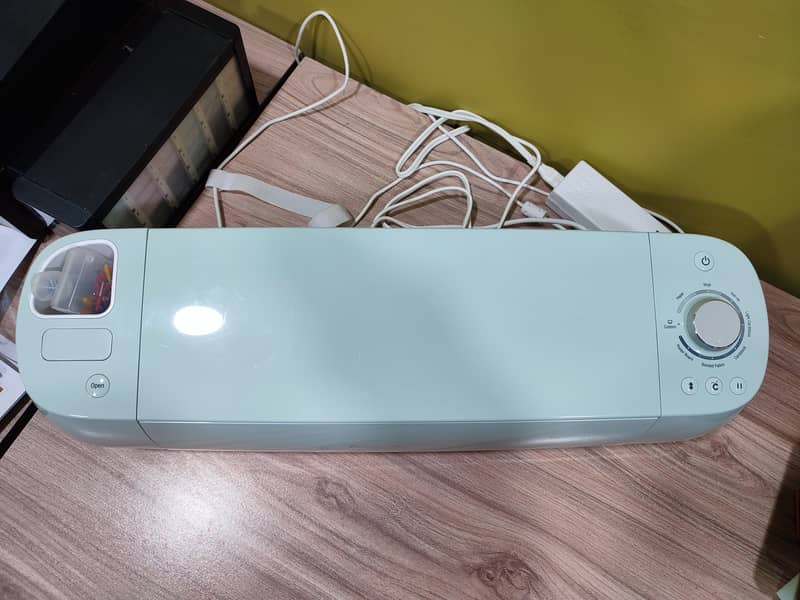 Imported Cricut Machine – Needs Minor Repair 4