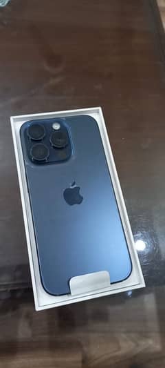 I phone 15 Pro Blue titanium