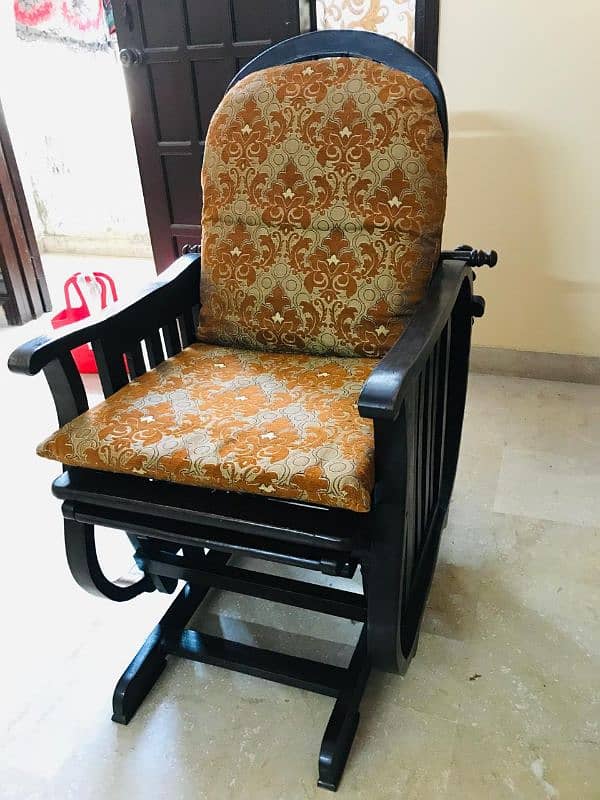 Rocking Chair with cushion 9