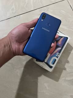 SAMSUNG A10S WITH BOX