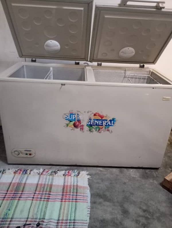 2 door Deep Freezer super general 4