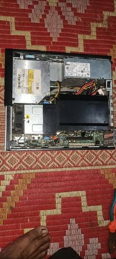 DELL daxtop PC core 2 due for sale in working condition