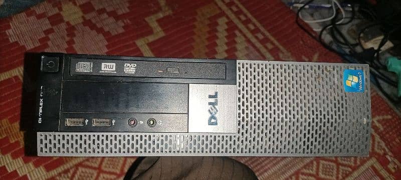 DELL daxtop PC core 2 due for sale in working condition 6