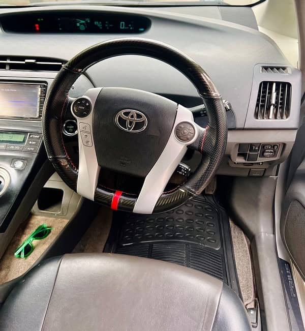 Toyota Prius 2010 G edition 4