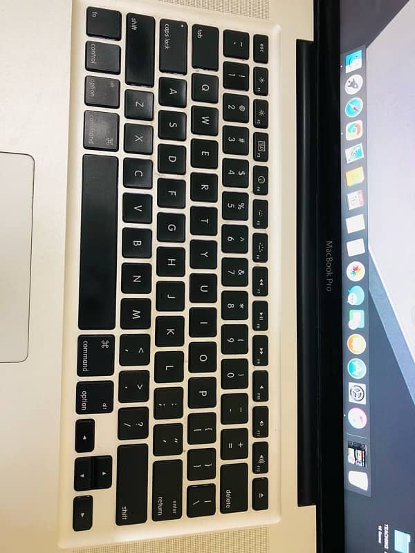 MacBook Pro  Good Condition 2