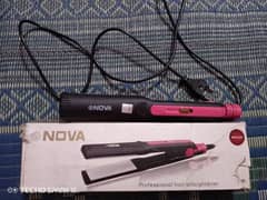 Nova hair straightner.