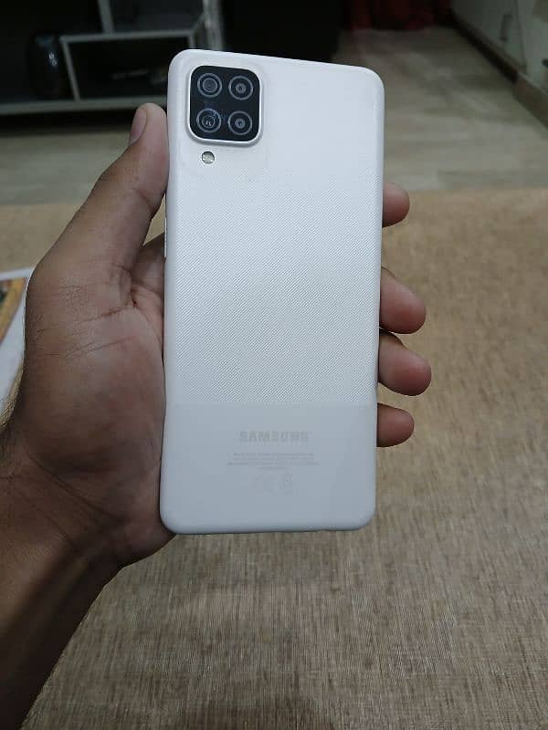 samsung A12 0