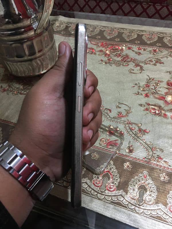 Infinix hot 40 I 5