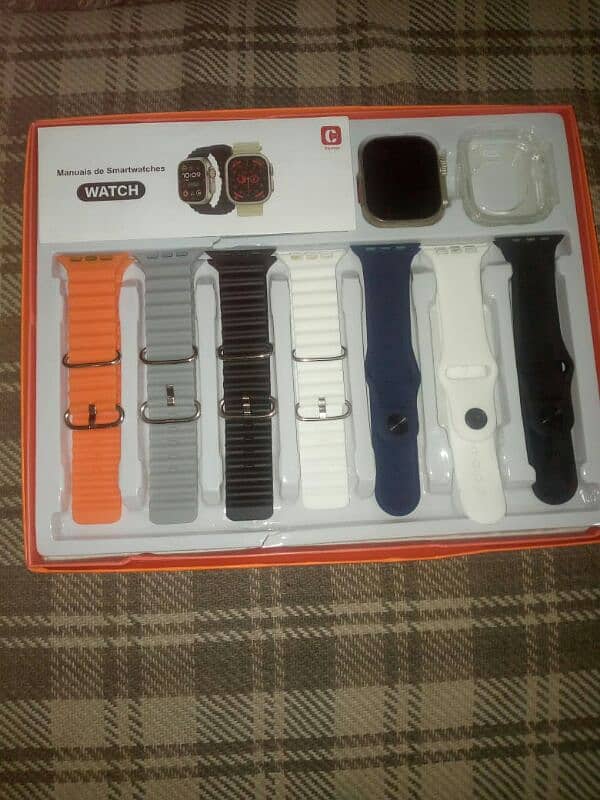 S100 SMART WATCH BOX PACK 0