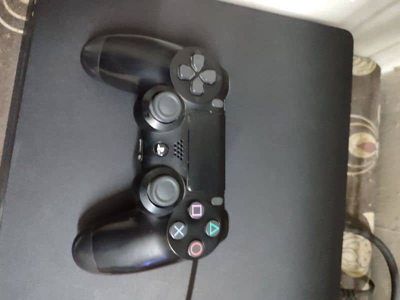 Ps4 Slim jailbreak 1Tb in good condition 0