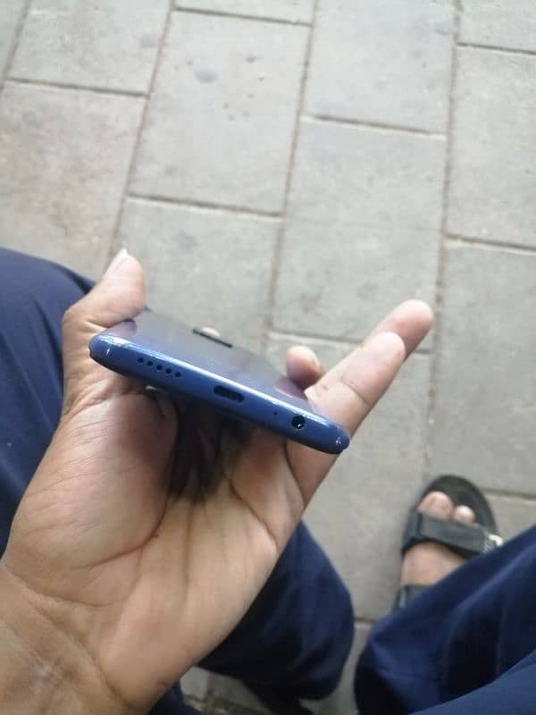 Redmi note 9 with box glass crack little 6