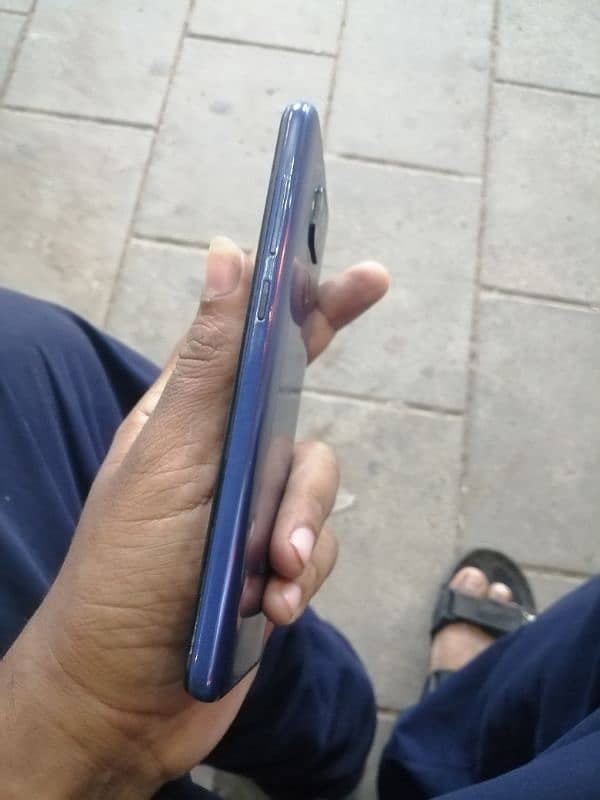 Redmi note 9 with box glass crack little 7