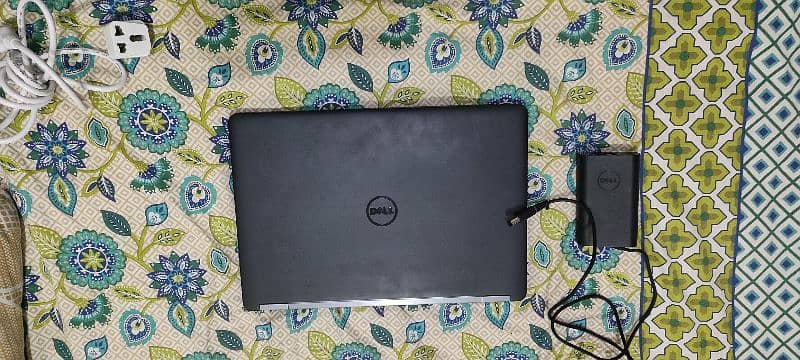 Dell latitude 7470 core i5 generation 6th Ram 8 256ssd 0