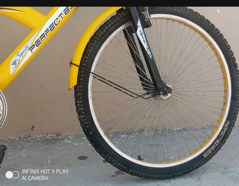 Yellow color gear bicycle for sale is available in Islamabad 5