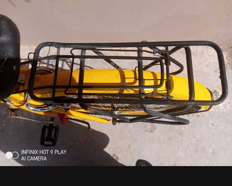 Yellow color gear bicycle for sale is available in Islamabad 10