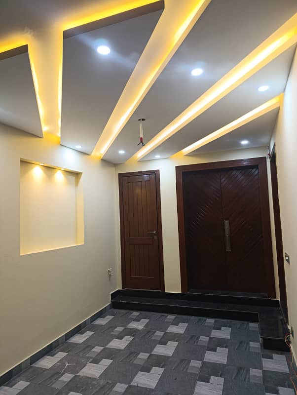 5 Marla Luxury Brand New House Available For Rent In BB Block Sector D Bahria Town Lahore 0