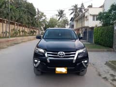 Toyota Fortuner V  Model 2020/2021