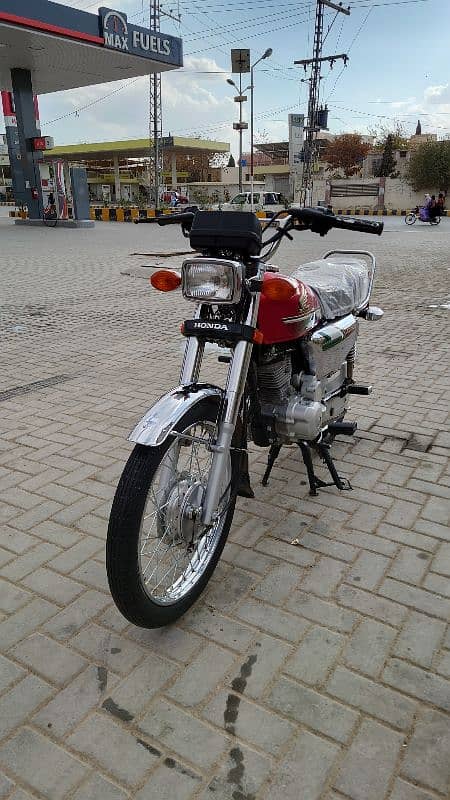 HONDA 125 SELF START 2023 MODEL FRESH 1