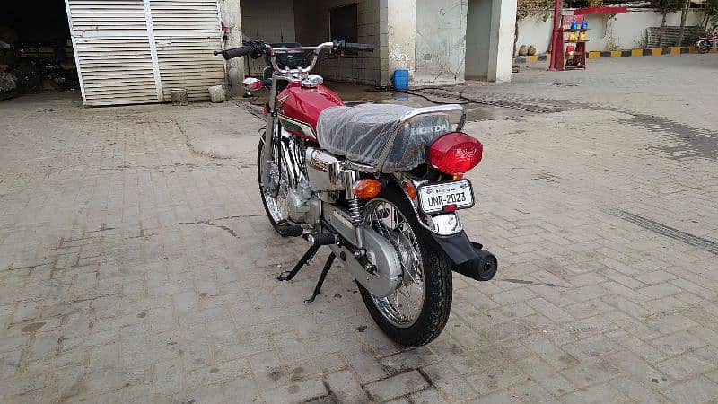 HONDA 125 SELF START 2023 MODEL FRESH 9