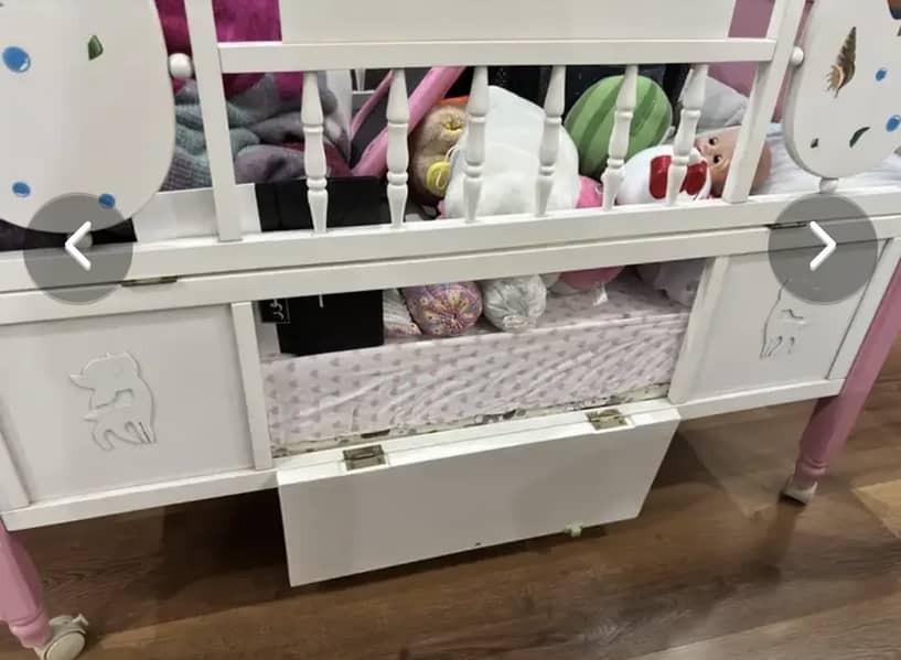 Cot / Crib for sale for baby girl 2